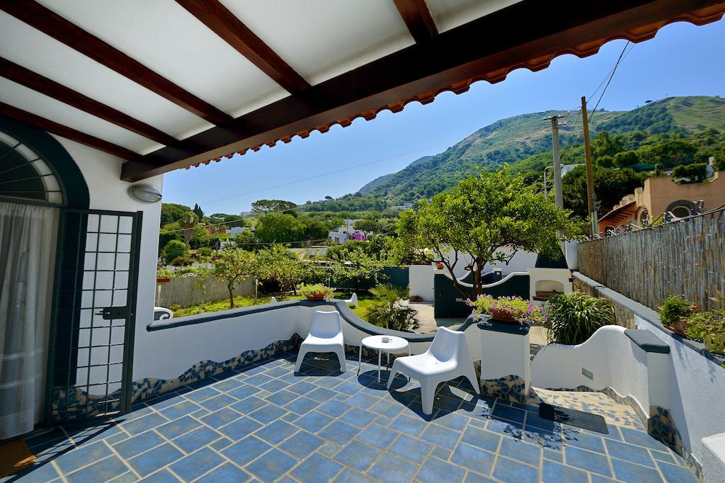 Bnb Le Isole Bed and Breakfast Forio di Ischia Exterior foto